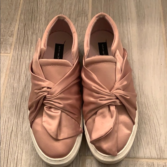 Steven By Steve Madden Shoes - 3/$15 STEVE MADDEN Pink satin slip on shoes size 7